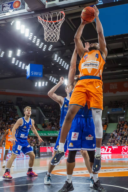 他的贡献不 他的贡献不